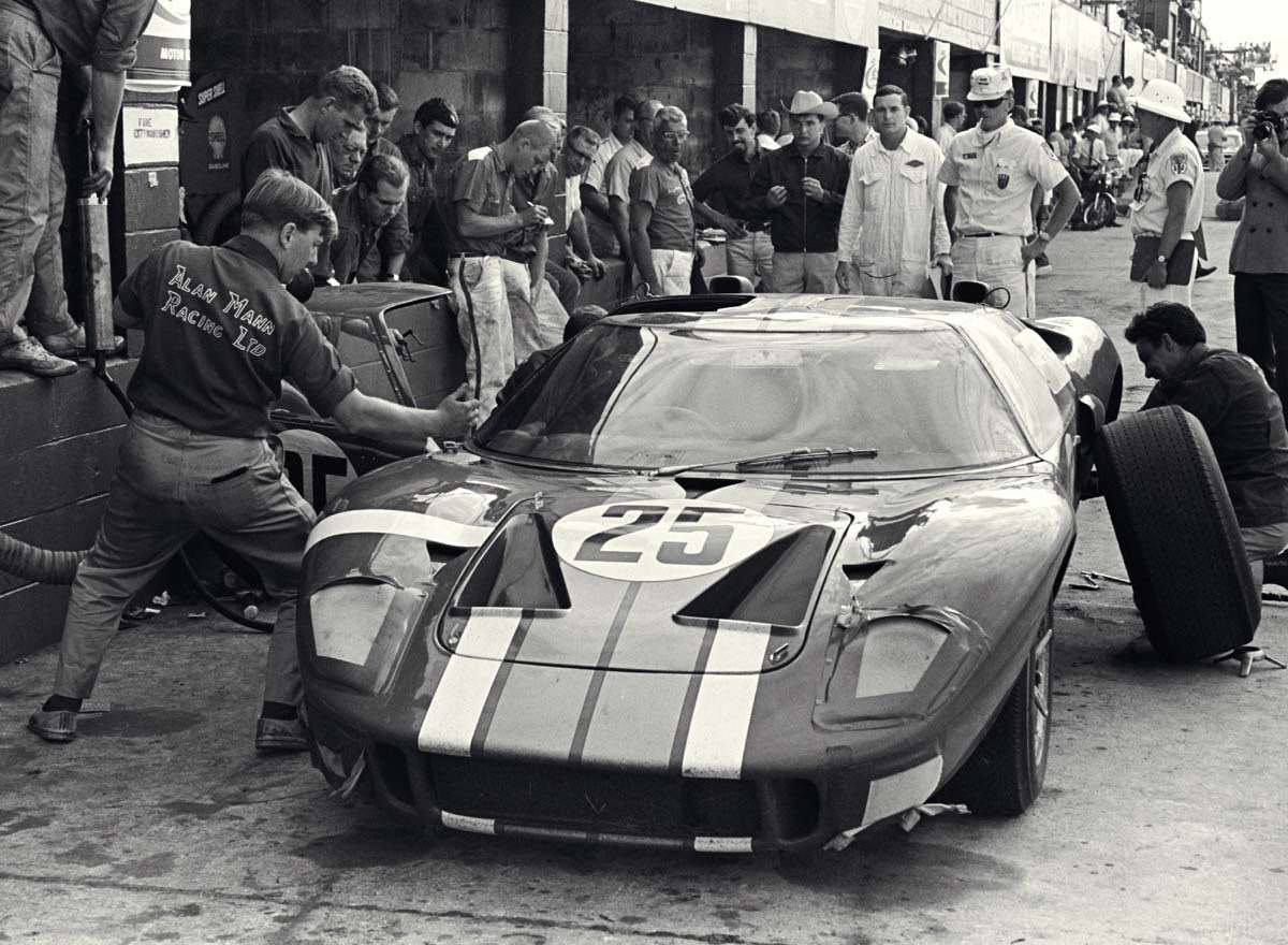 1966 Sebring Race 0001-4477
